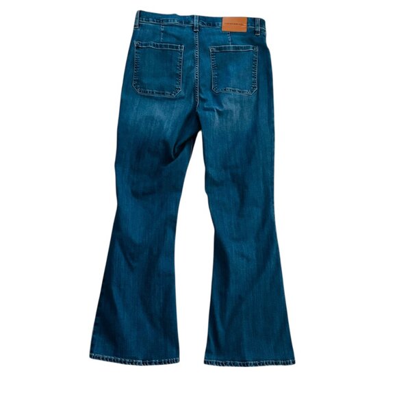Lucky Brand Women's Size 12 Stevie High Rise Flare Blue Jeans 30 in Inseam - Picture 2 of 7